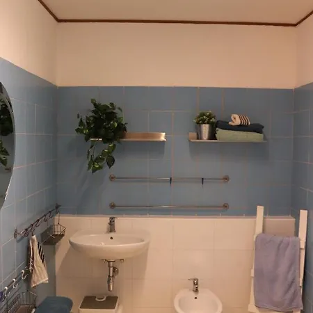 Central アパート