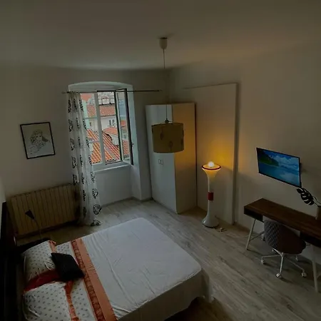 Central * トリエステ